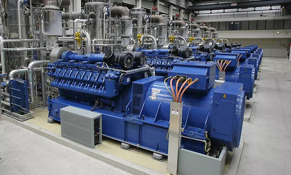 圣达菲技术为先 汽柴油两面开弓